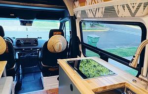 2019 Freightliner Sprinter - Vanna White 4x4