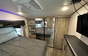 2021 Artic Wolf 3770 Suite-Condo on Wheels