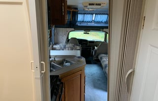 2001 Thor Motor Coach Four Winds 28A Chevy