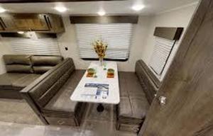 2021 EAST TO WEST Della Terra 312BH