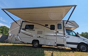 Coachmen Prism Elite Glide