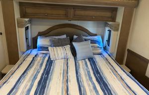 2019 Newmar Bay Star 3124