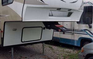 2017 Keystone RV Hideout 315RDTS
