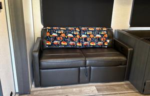Unplug, unwind. Furnished 3bd, 2bath + bunks
