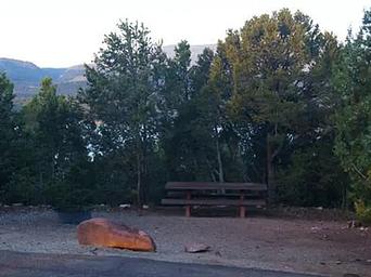 MUSTANG RIDGE CAMPGROUND rock and picnic