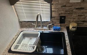 2024 Sunset Park RV Sun-Lite 18RD RV rental photo 6