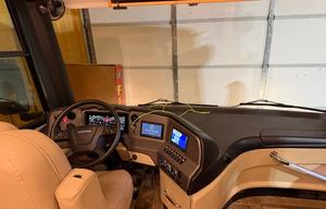 2022 Tiffin Motorhomes Allegro RED 360 38 KA RV rental photo 36