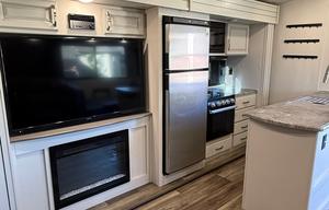 2022 Cougar Half-Ton 34TSB RV rental photo 14