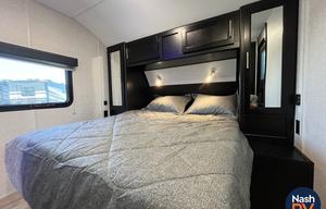 Large RV w Bunk House & Outdoor Kitchen & Grill