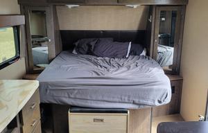 2014 Dutchmen RV Kodiak 200QB Ultimate RV rental photo 5