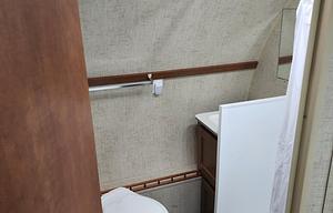 2016 Riverside RV White Water 181B Retro RV rental photo 8