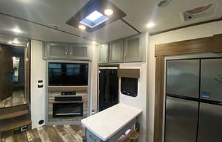 2021 Keystone RV Fuzion 424