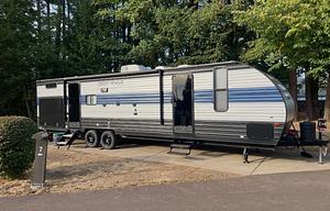 Ultimate Family Camper | Private Kids’ Room