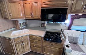2007 Newmar Kountry Star 4002 RV rental photo 28
