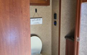 Vengeance Toyhauler Sleeps 7