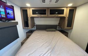 The Augusta – Modern Retreat