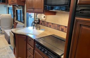 2011 Four Winds RV Windsport 32V HAL1806