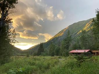 SWAN LAKE CABIN SEWARD4