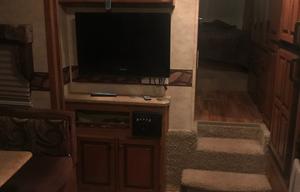 29 ft Sabre silhouette fifth wheel