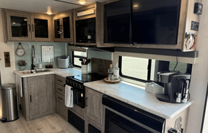 'Rue' 2022 Forest River Grand Surveyor ACO2562