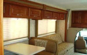 CHATEAU SAUVIGNON 31' CLASS C MOTORHOME