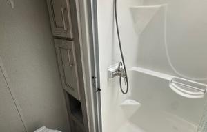 2021 Keystone RV Montana High Country 385BR RV rental photo 18