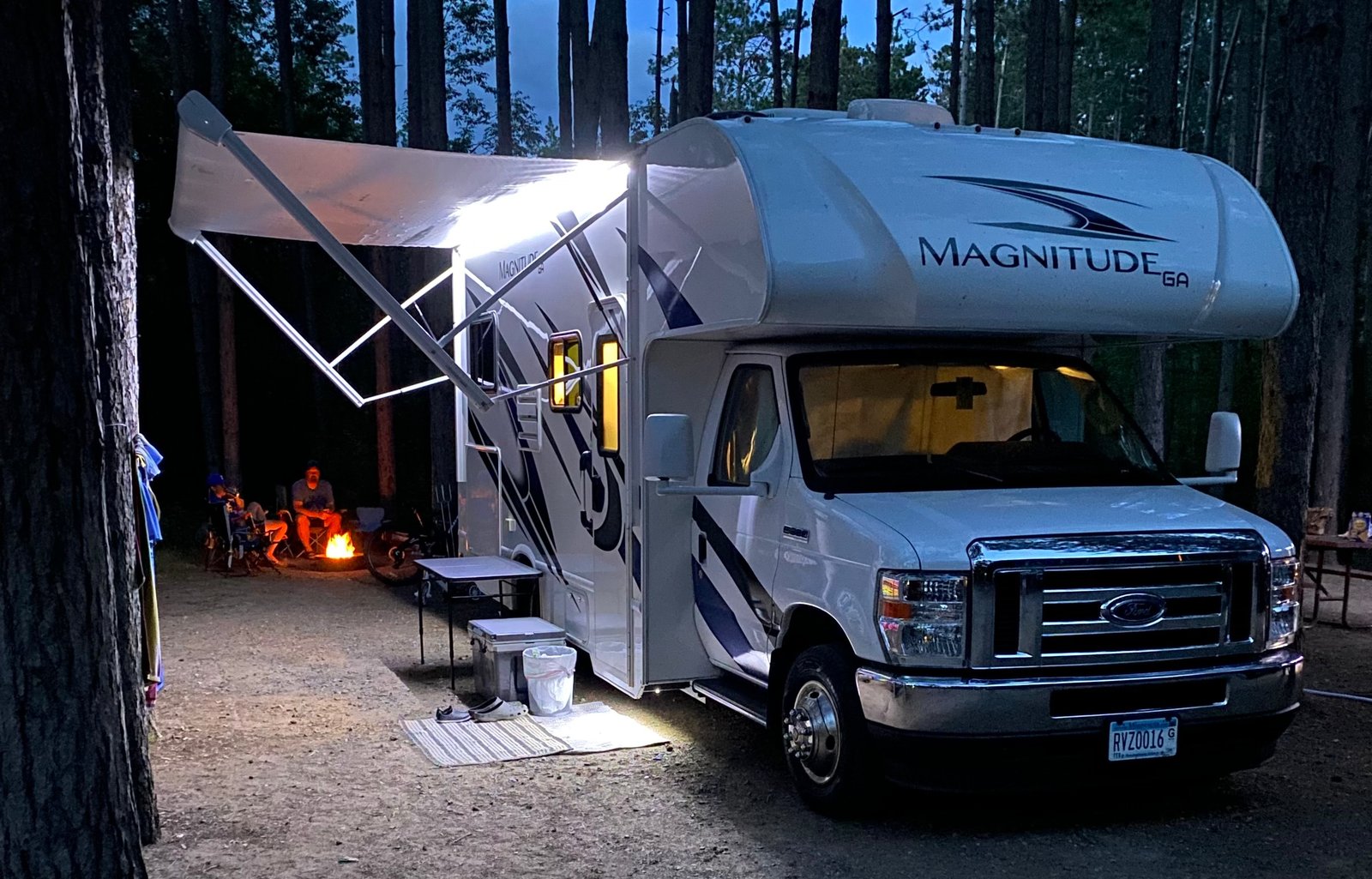 2021 Thor Motor Coach Magnitude GA22