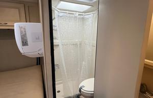 2019 Thor Majestic 23A Sleeps 6