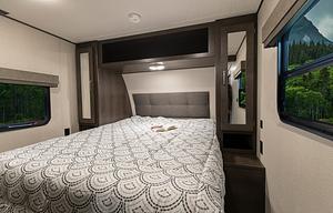 NEW PRICING! 2022 Grand Design Trans. Xplor 297QB