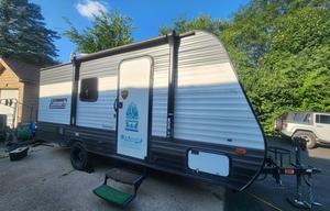 2021 Dutchmen RV Coleman Lantern LT Series 17B