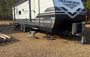 2020 Transcend Xplor 265BH RV rental photo 2