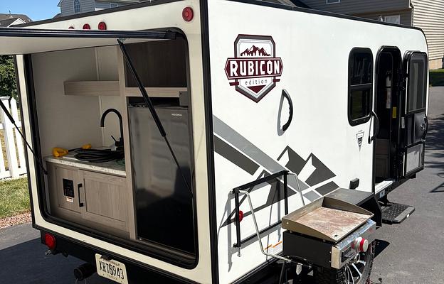 Rick’s Off-Grid-Rated Rubicon