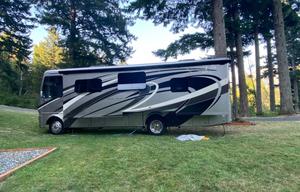 2019 Newmar Bay Star 3124