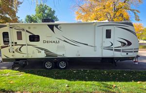 2016 Dutchmen RV Denali 266RL