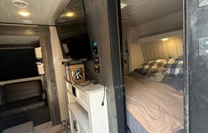 Ruelle get away Camper kid and pet friendly.