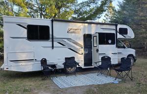 2026 Thor Coleman 28EZF with Camping Essentials