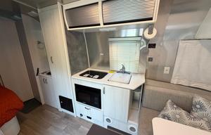 The silver bullet -EZtow, sleeps4, couples retreat