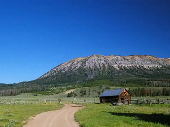 Snyder Guard Station (WY)