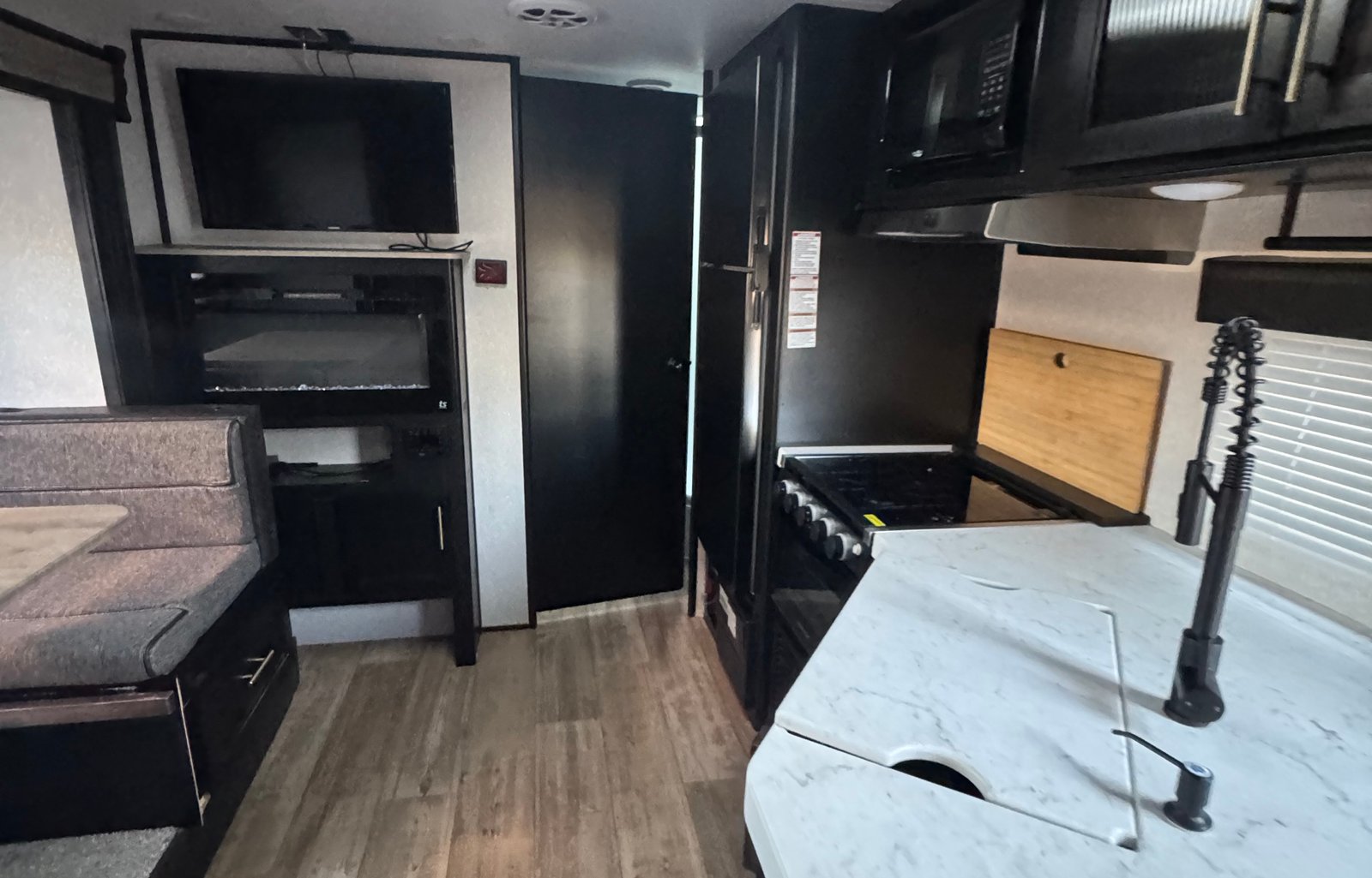 2022 Forest River Rv Cherokee Grey Wolf 23MK
