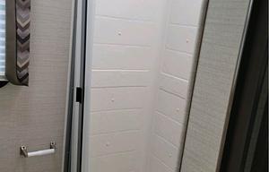 The Bunkhouse Motorhome | Sleeps 8