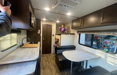 2018 Starcraft Autumn Ridge Outfitter 19BH
