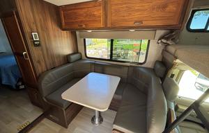 2021 Minnie Winnie-A Family Road Trip Machine!