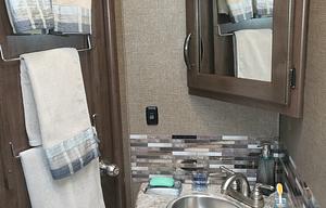 2018 Thor Motor Coach Freedom Elite 24FE