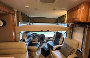 2016 Thor Motor Coach Palazzo 33.2