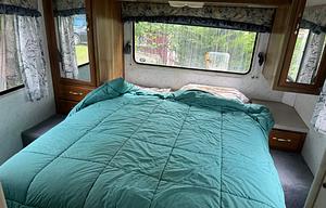 Tom & Sparkle Dog’s RV Rental!