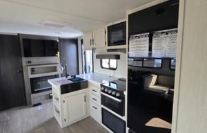 2 FESTIVAL HOUSE-WE DELIVER TO FORT WILDERNESS