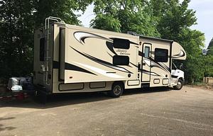 "Wanda" 2015 Jayco Greyhawk 31FS