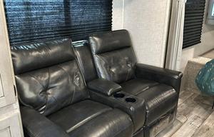 'Kitty' Keystone RV Outback Ultra Lite - ACO497