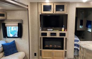 "D and R's Home Away From Home RV Rental"