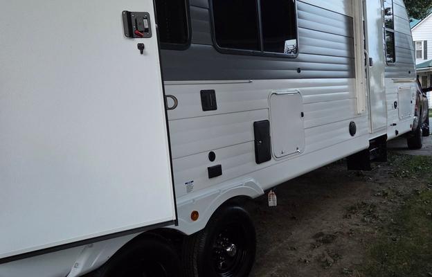 2026 Wildwood 300ICE RV rental photo 1